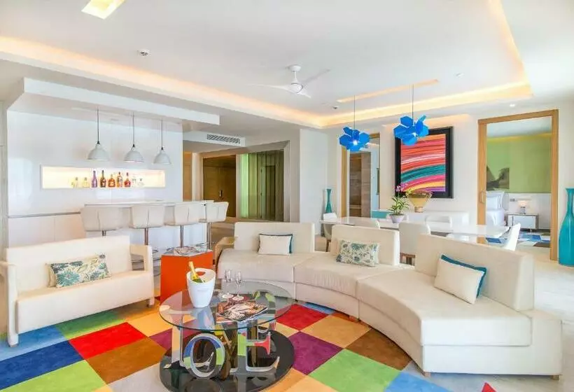 سوئیت پرزیدنت, Breathless Montego Bay