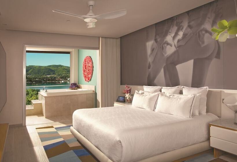 Club Junior Suite, Breathless Montego Bay
