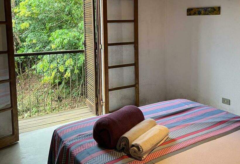 デラックスルーム, Sambaqui Hostel