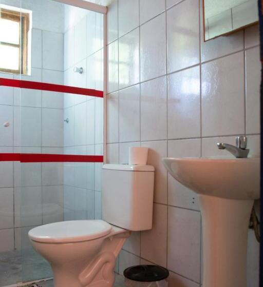 اتاق استاندارد چهار تخته, Sambaqui Hostel
