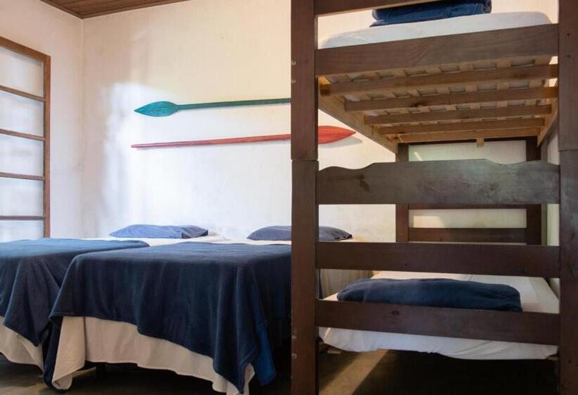 اتاق استاندارد چهار تخته, Sambaqui Hostel