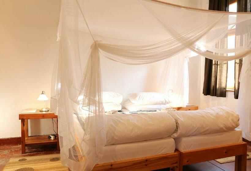 سوییت خانوادگی, Evening Shade