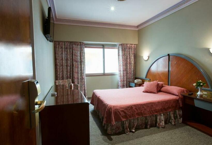 اتاق استاندارد, Gran Hotel Ailen