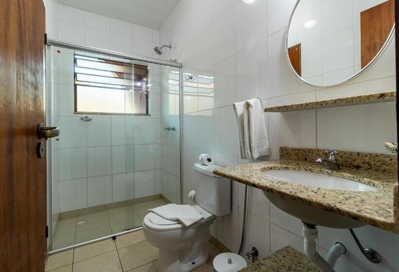 جناح مزوَّد بشرفة, Pousada Casa Amarela