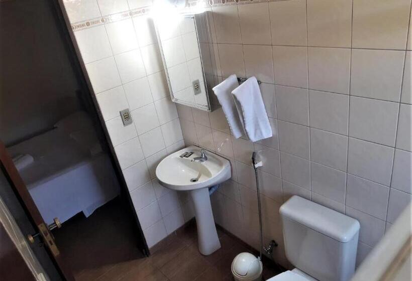 جناح مزود بتراس, Pousada Casa Amarela