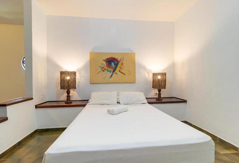 جناح ديلوكس, Pousada Casa Amarela