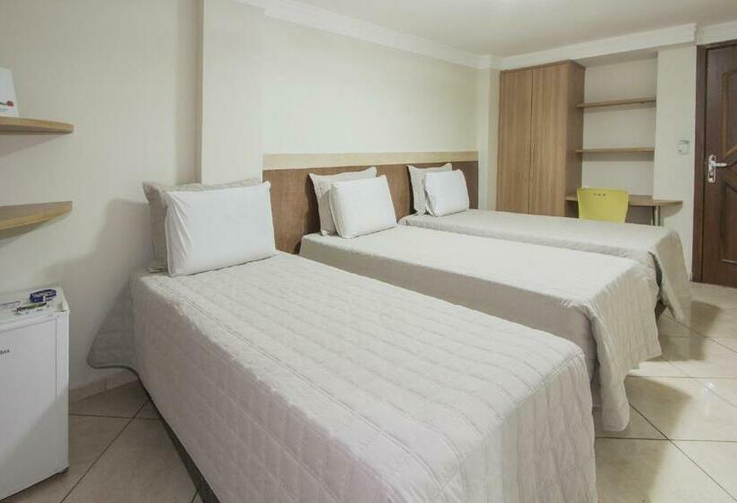 חדר סטנדרט לשלושה, Alfa Plaza