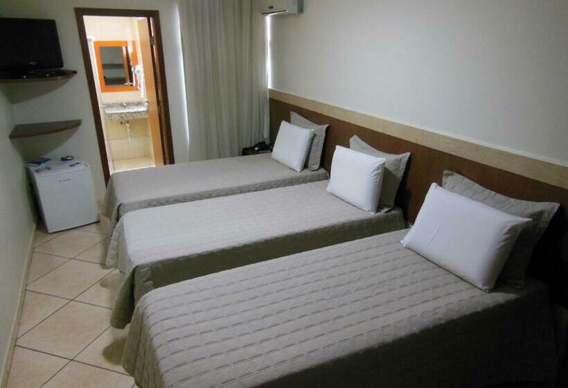 חדר סטנדרט לשלושה, Alfa Plaza