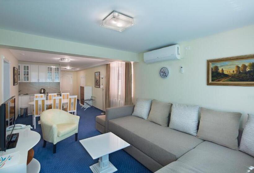 آپارتمان 2 خوابه, Bella Vista