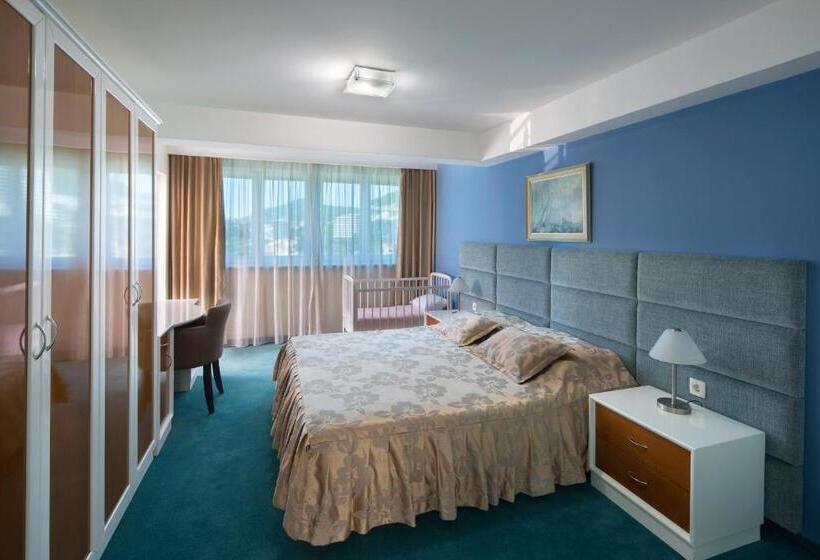 آپارتمان 2 خوابه, Bella Vista