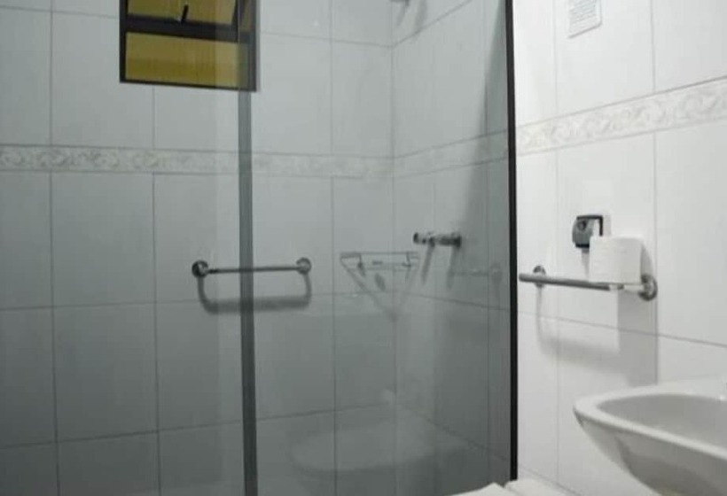 غرفة قياسية, Bella Vista