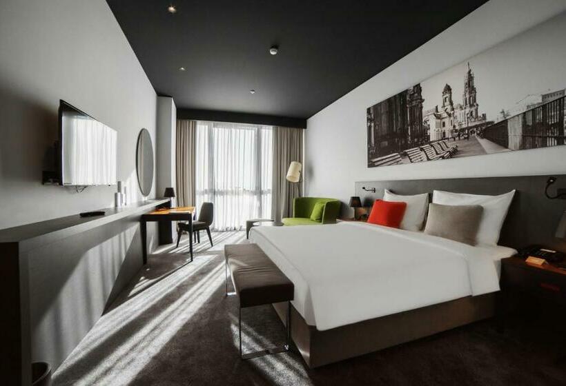 اتاق سوپریور, Crowne Plaza Podgorica, An Ihg