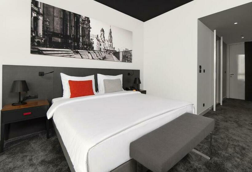 اتاق سوپریور, Crowne Plaza Podgorica, An Ihg