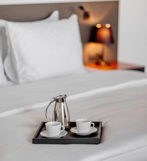 سوییت, Crowne Plaza Podgorica, An Ihg