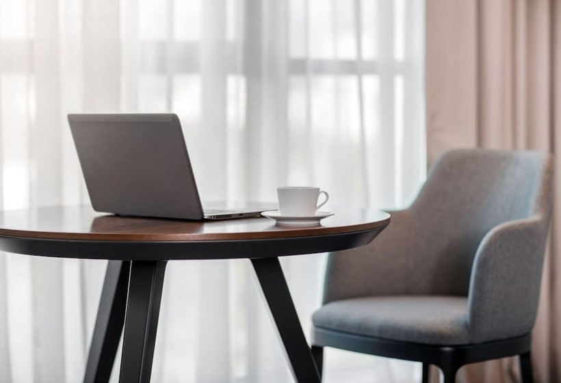 اتاق پرمیوم, Crowne Plaza Podgorica, An Ihg