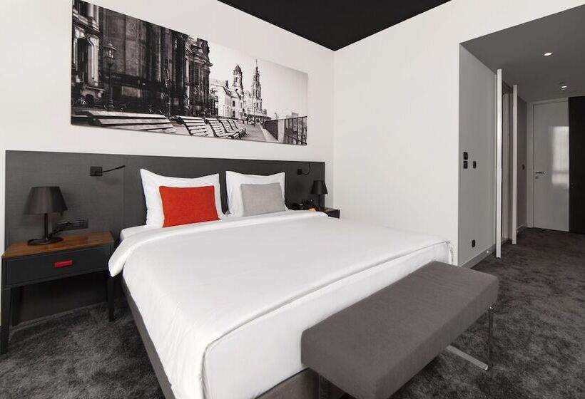 اتاق سوپریور, Crowne Plaza Podgorica, An Ihg