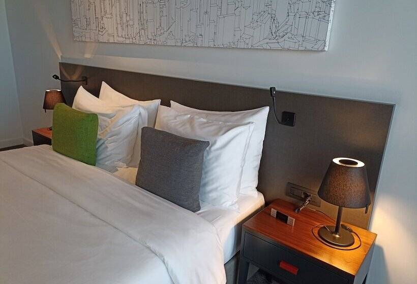 اتاق سوپریور, Crowne Plaza Podgorica, An Ihg