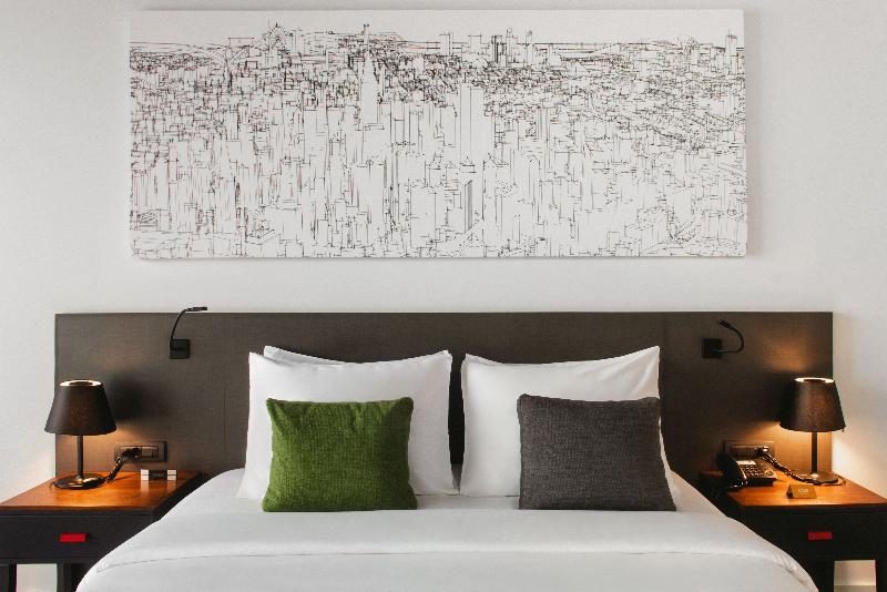 اتاق پرمیوم, Crowne Plaza Podgorica, An Ihg