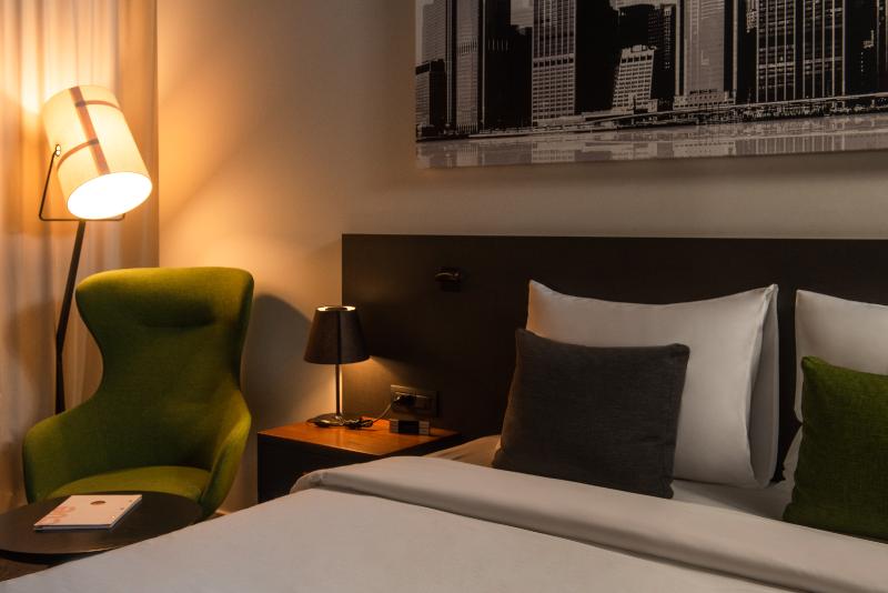 سوییت جونیور, Crowne Plaza Podgorica, An Ihg