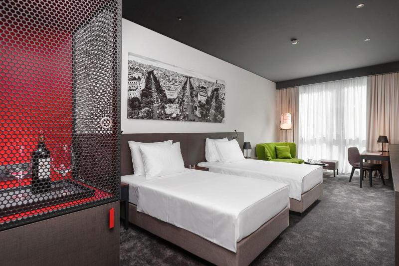 اتاق پرمیوم, Crowne Plaza Podgorica, An Ihg