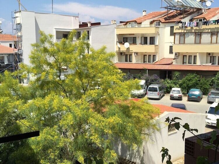 غرفة قياسية, Datca Kilic