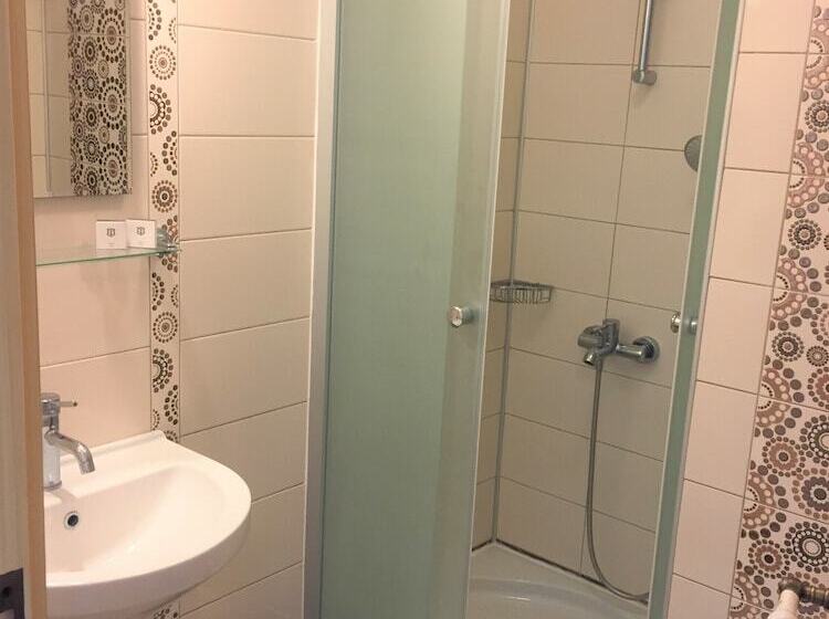 غرفة قياسية, Datca Kilic