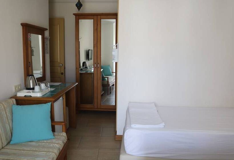 غرفة قياسية, Datca Kilic