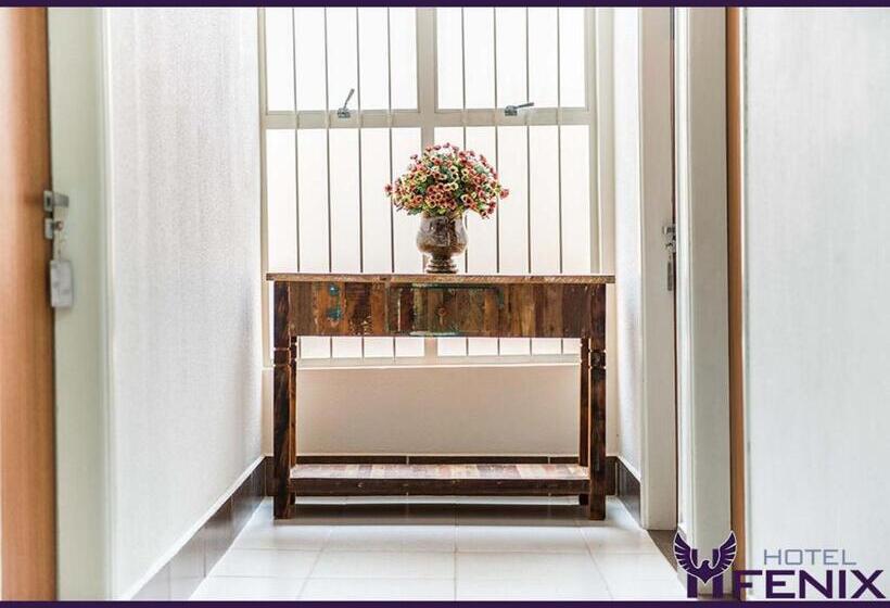 غرفة قياسية فردية سرير مزدوج, Fenix