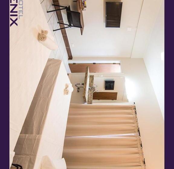 غرفة قياسية رباعية, Fenix