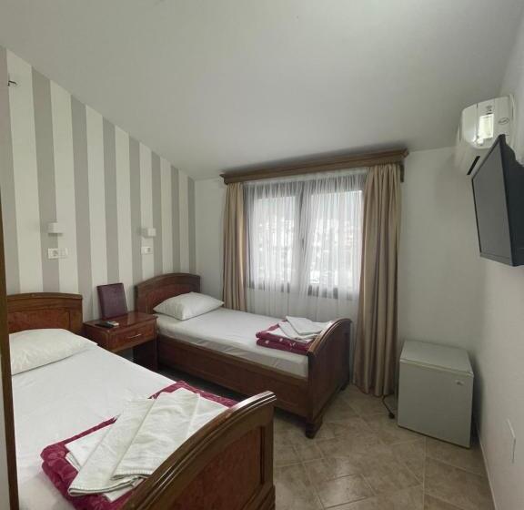 اتاق استاندارد, Grbalj