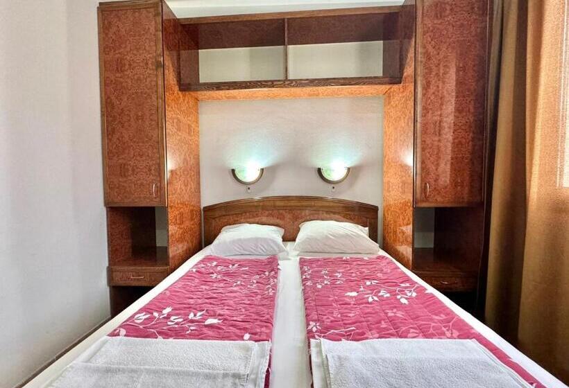 اتاق استاندارد, Grbalj