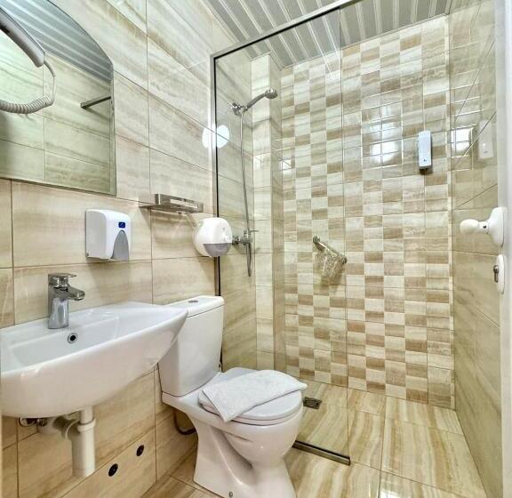 اتاق استاندارد با بالکن, Grbalj