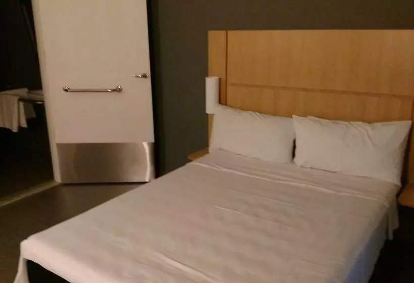 Standard-huone, Ibis Catalao