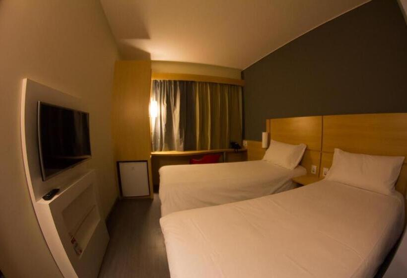 스탠다드 룸, Ibis Catalao