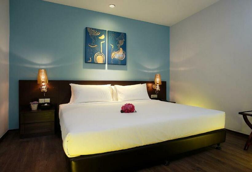 带大床的豪华间, Kimberley Hotel Georgetown