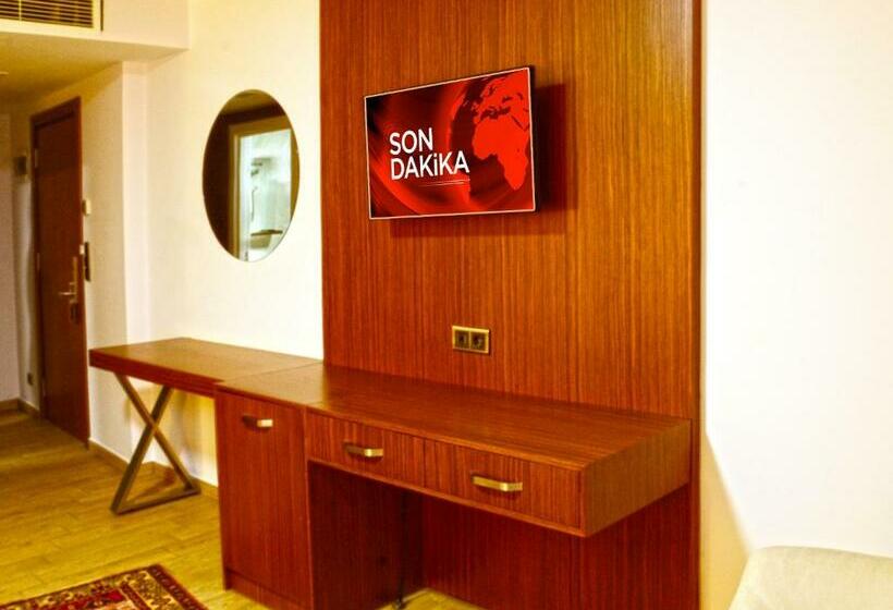 חדר סטנדרט יחיד, Safa Royal Museum