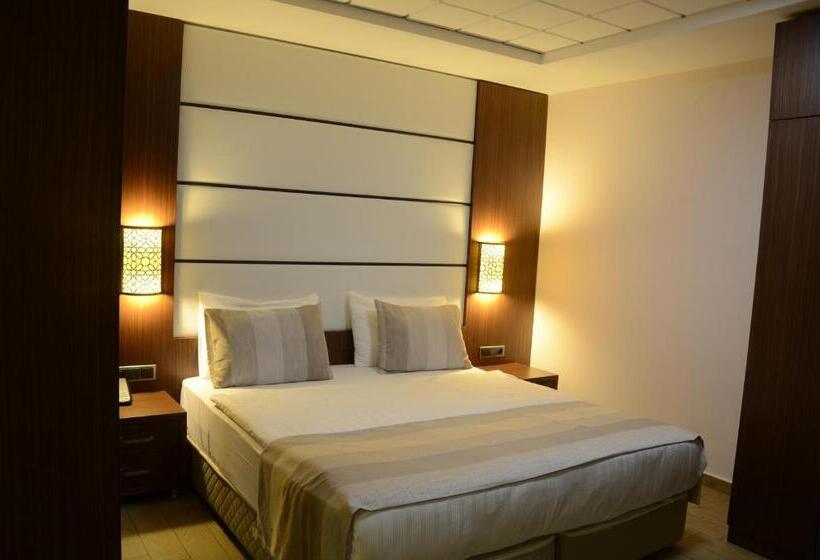 חדר סטנדרט, Safa Royal Museum