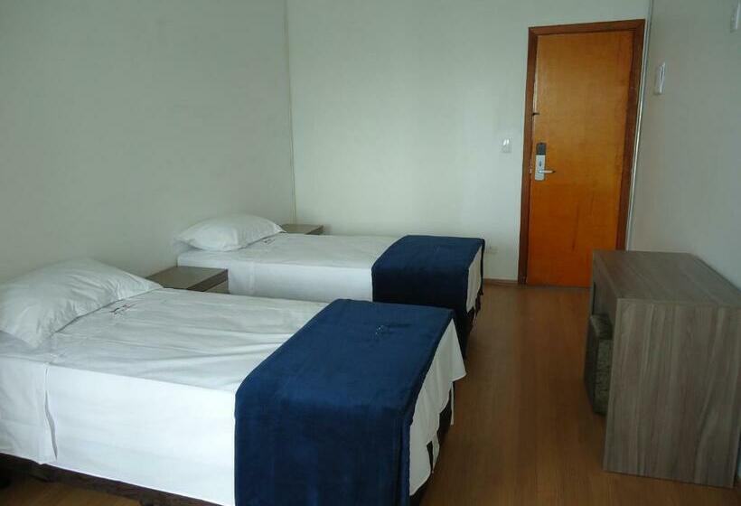 Quarto Estandar Individual, St. Daniel