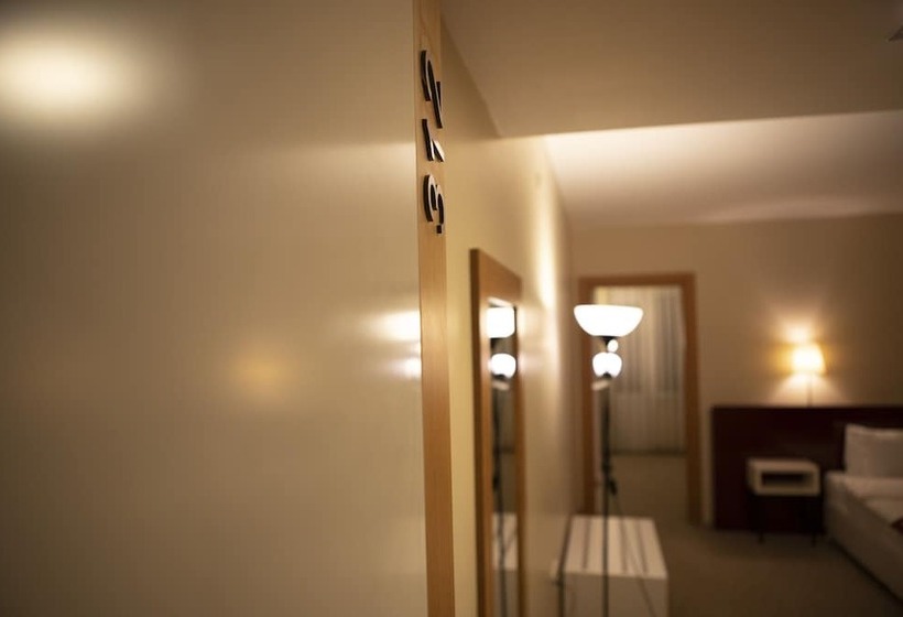 带阳台套房, Trakya City