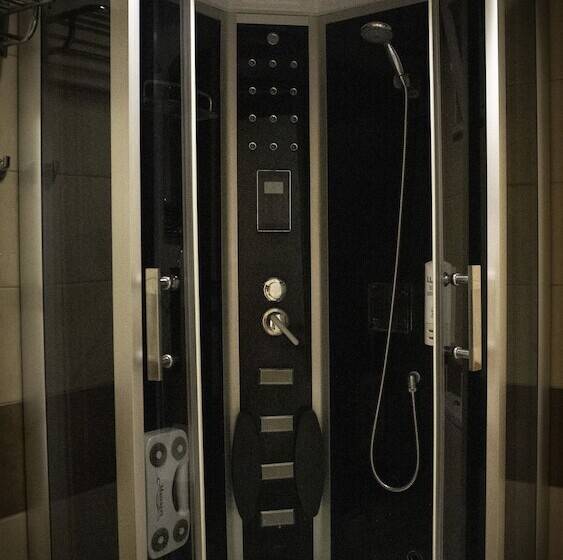 带阳台套房, Trakya City