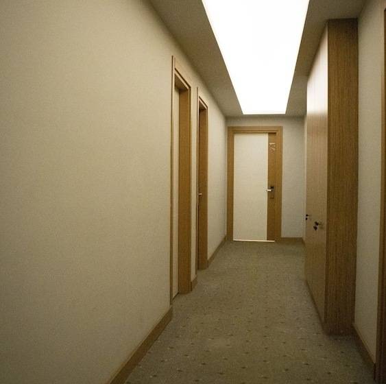 小型套房, Trakya City