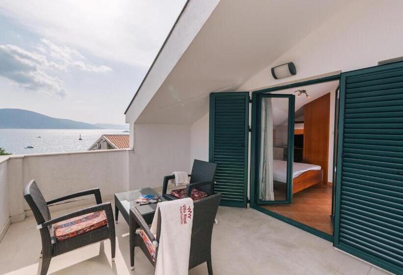 اتاق استاندارد, Villa Royal