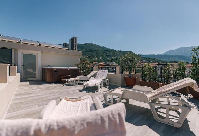 اتاق استاندارد, Villa Royal