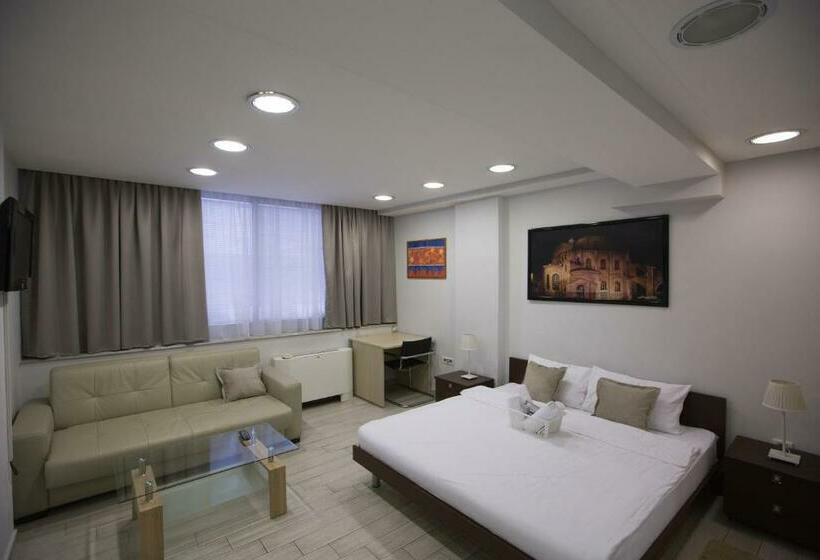 سوییت, 7 Hills Rooms