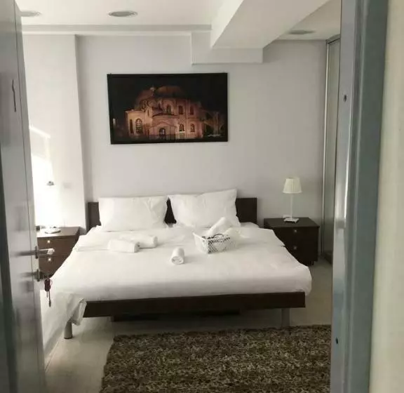 سوییت, 7 Hills Rooms