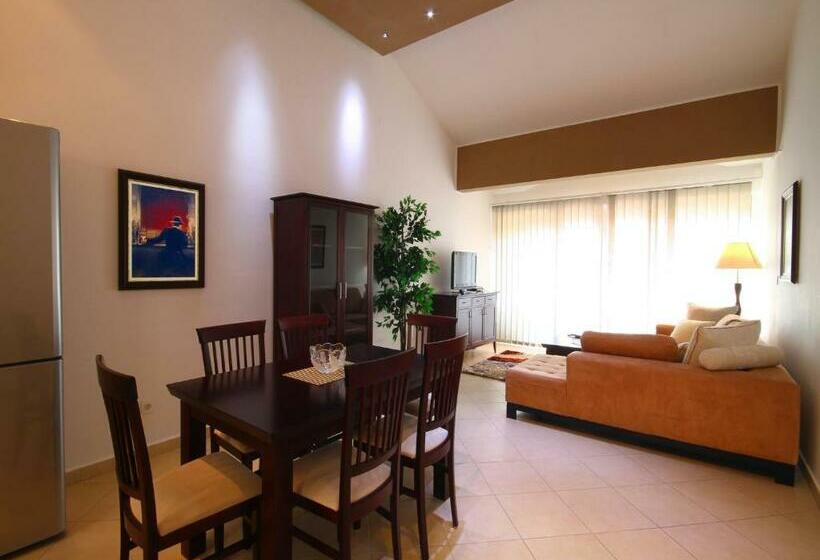 آپارتمان 1 خوابه با چشم‌انداز استخر, Spa Resort Bečići