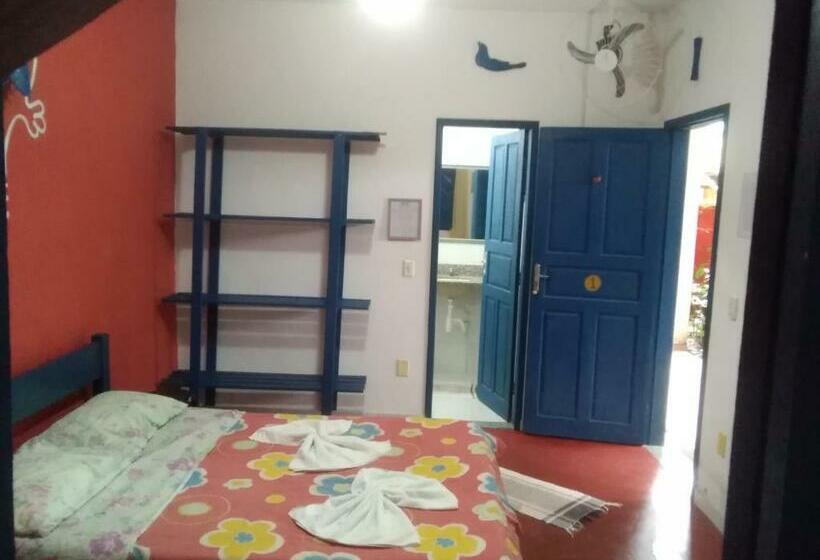 标准三人间, Hospedaria Cosanostra