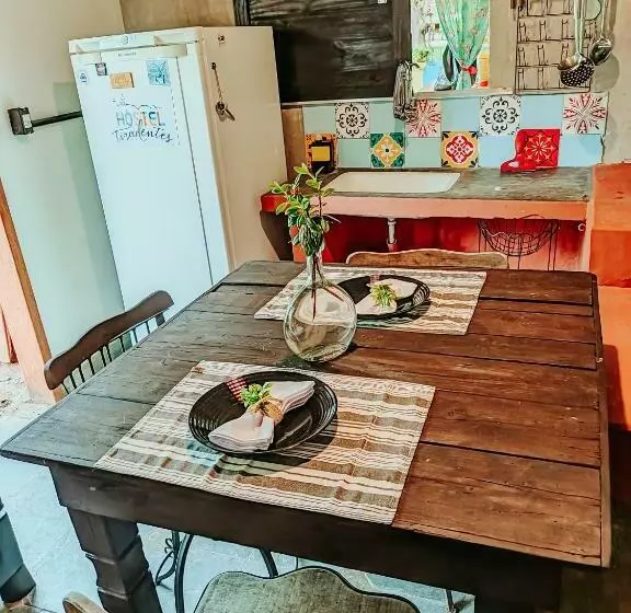 اتاق خانوادگی, Hostel Tiradentes