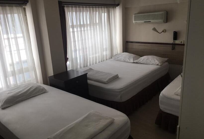 スタンダード４人部屋, Boss