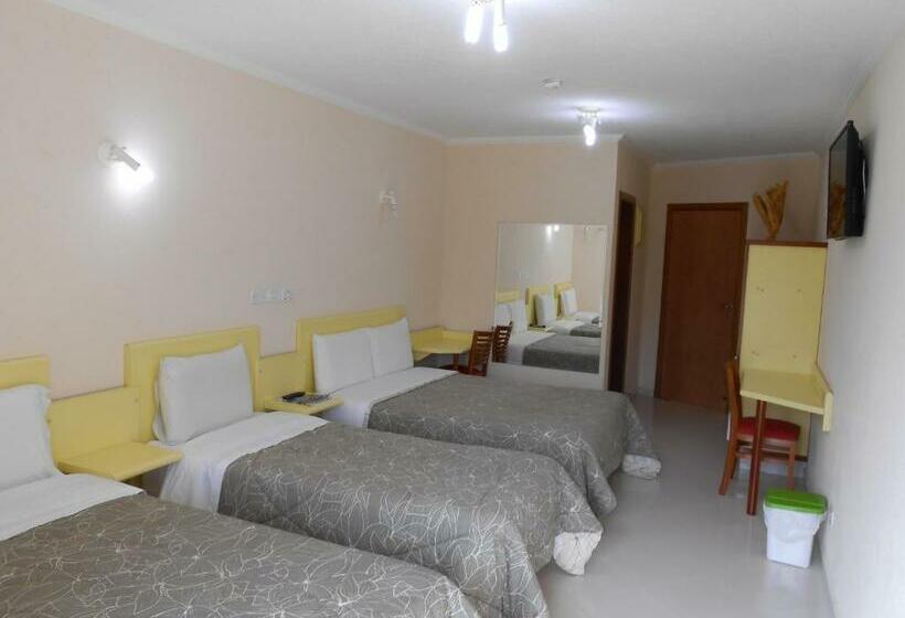 Четырехместный Номер Deluxe, Canto Da Riviera